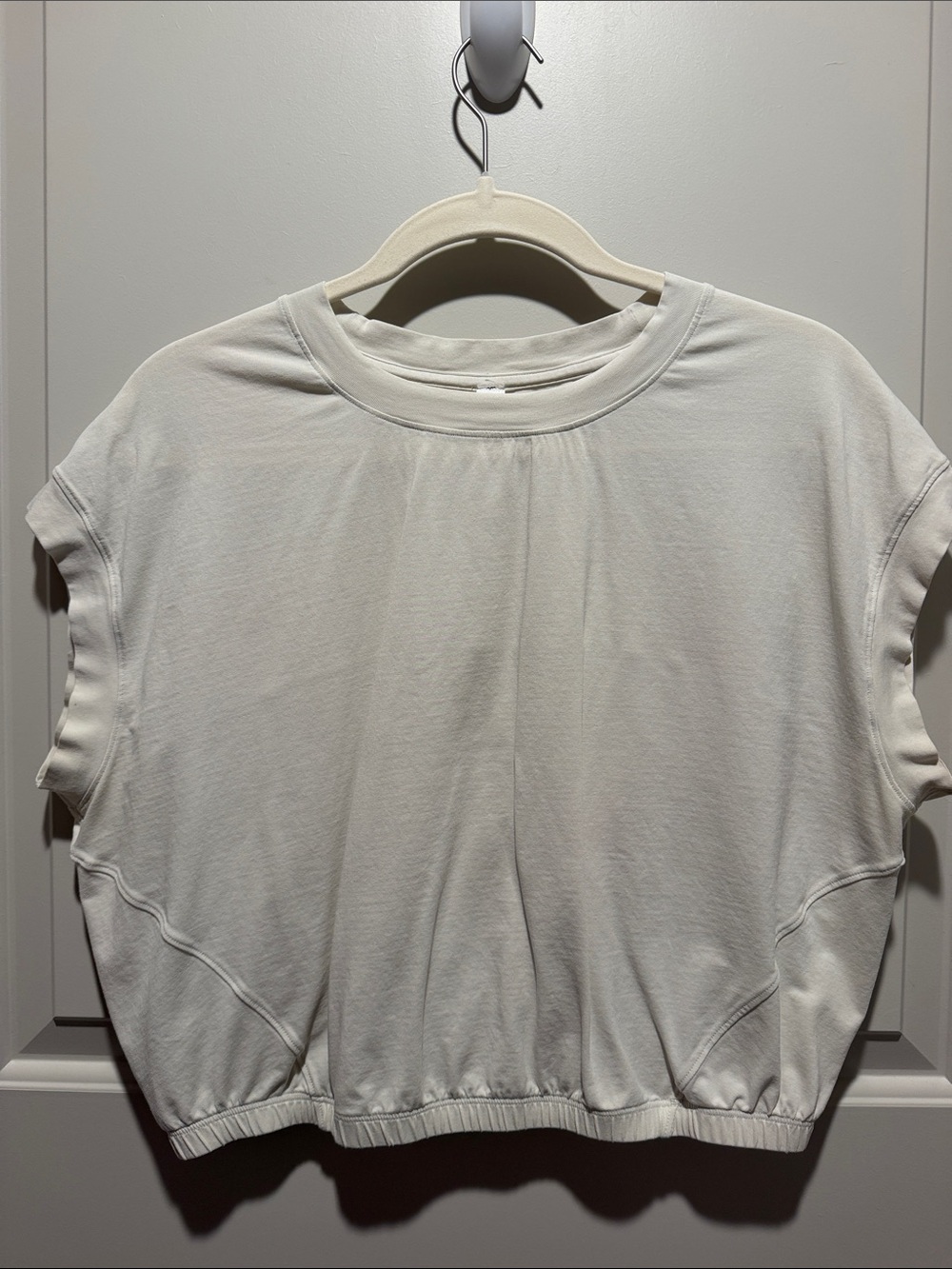lululemon athletica cream/ light tan Cap-Sleeve crop top